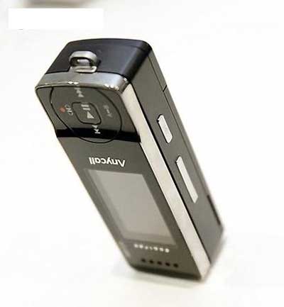 超薄又超窄 三星1GB音乐手机_电子设计应用_