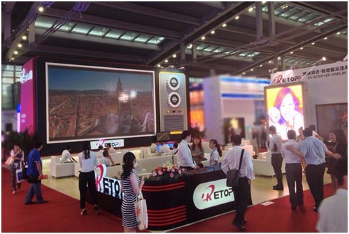 德豪润达?锐拓显示300寸超高精度LED电视全