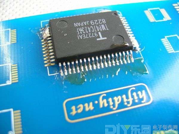 贴片元件焊接教程-图解_电子设计应用_电子设