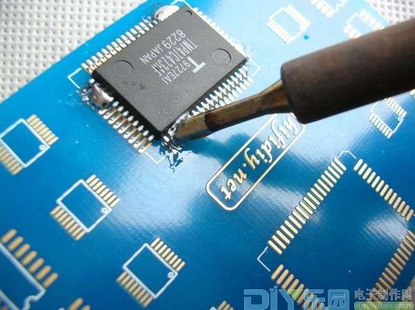 贴片元件焊接教程-图解_电子设计应用_电子设