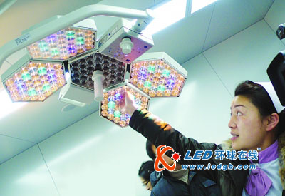 【南京】南京率先采用先进手术台LED聚光灯