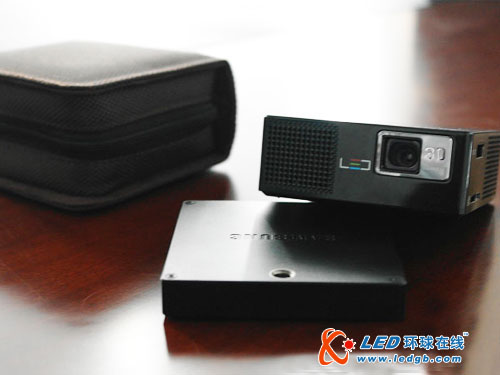 新春送礼 家用首选 三星LED投影倾情推荐