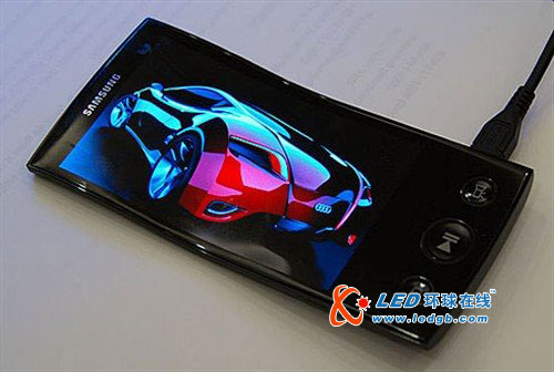 可弯曲变形奇特AMOLED屏幕设计