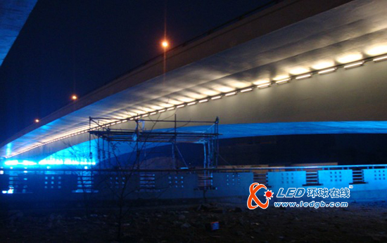 浙江毗山大桥改造工程 银雨照明LED产品给力