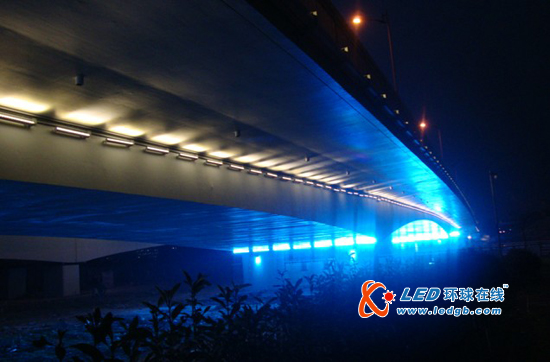 浙江毗山大桥改造工程 银雨照明LED产品给力