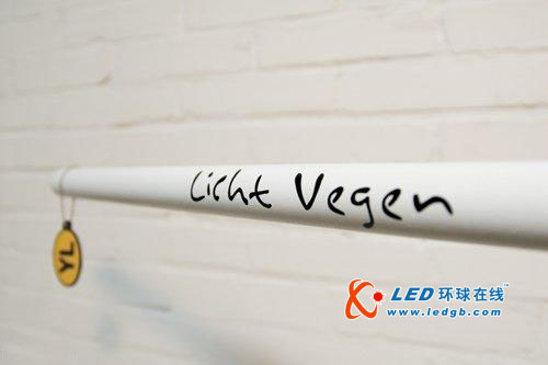 家居生活的LED扫把灯
