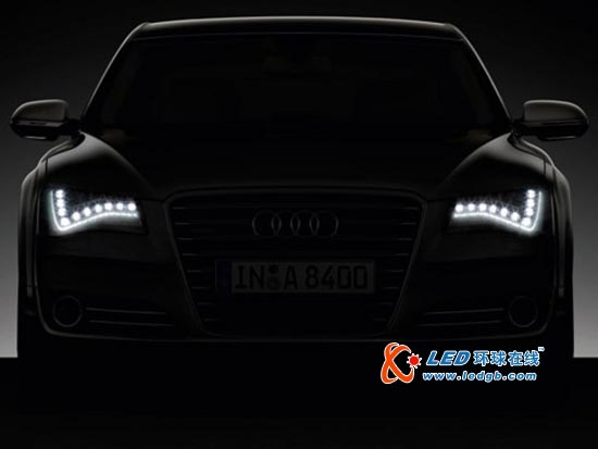 上海车展技术PK:LED车灯 vs 氙气灯