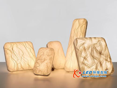 创新的新一代褶皱纸灯