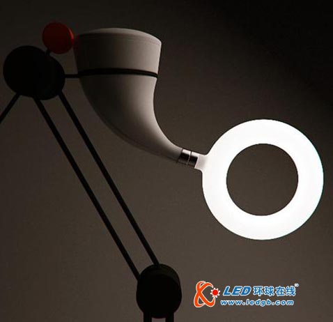 圆形磁力发电LED台灯
