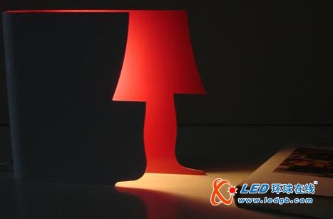 意大利剪影LED台灯 