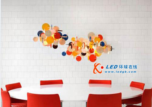 七彩积木吊灯 让家居生活五彩斑斓