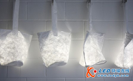 灯光&ldquo;嵌&rdquo;在生活里 来自便携袋灵感而来的LED灯