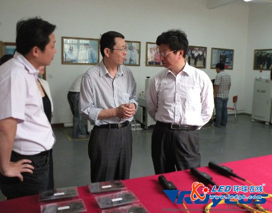 【武汉】国家发改委高技术产业司司长綦成元视察锐科