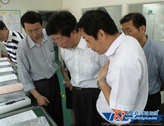 【武汉】国家发改委高技术产业司司长綦成元视察锐科