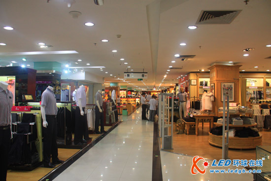 勤上光电多渠道力促脱掉&ldquo;贵族装&rdquo;三大系列百款精品即将亮相光亚展