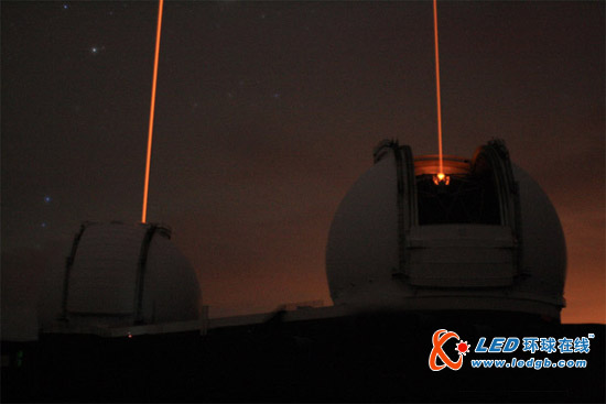 世界最大望远镜首次成功发射激光