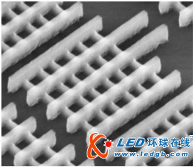 英特尔发布3D晶体管技术 助推22纳米明年量产