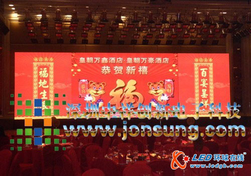 2011年全彩LED显示屏三大热门关键词：超薄 节能 轻便