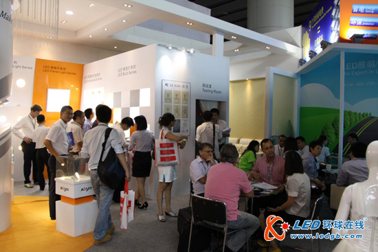 艾比森携全线照明产品隆重亮相光亚展