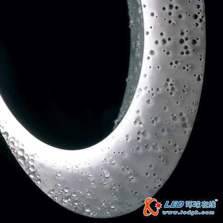 月食造型的LED魔镜