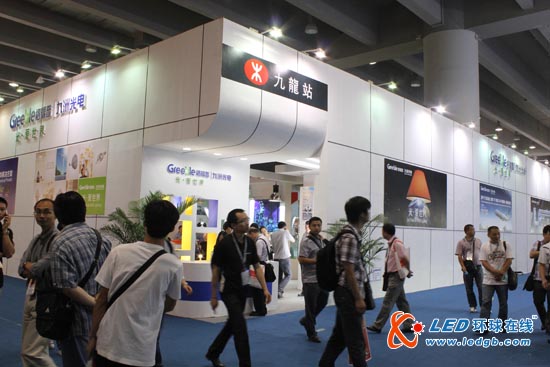 九洲光电强势亮相光亚展 特种照明彰显雄厚实力 