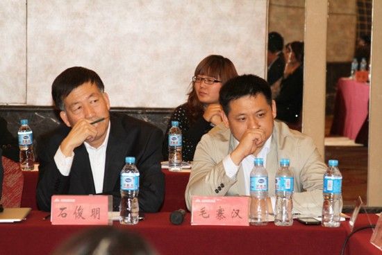 2011内蒙古城市道路照明协会年会暨中国城市照明主题会议——灯光与城市发展