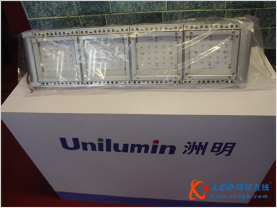 洲明科技产品展示