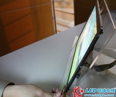 维信诺成功开发出12英寸AMOLED全彩显示屏