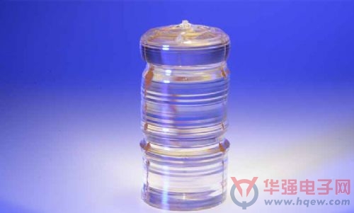 集成电路跨越发展 高精尖人才最关键--华强电子