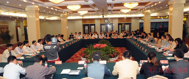 深圳中小企业促进会考察河南信阳工业园--华强