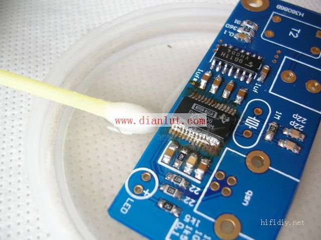 教你焊接贴片元件