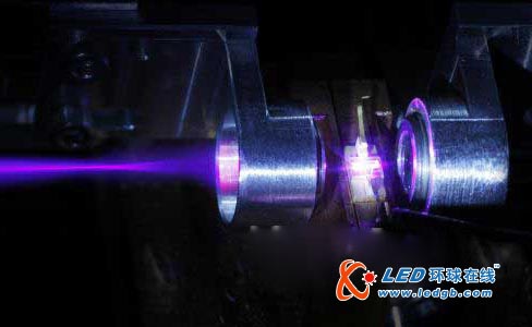 日东北大学与索尼开发出超短脉冲半导体激光器