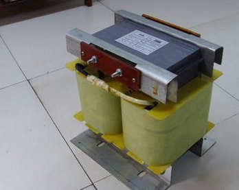 220v变压器_220v变压器分类_220v变压器使用