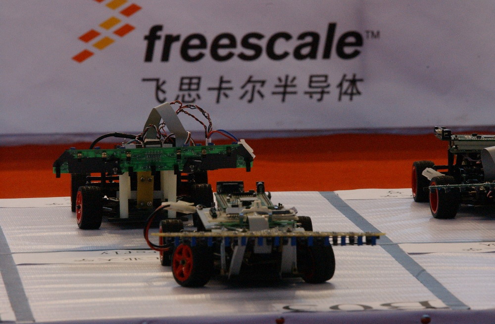 第五届飞思卡尔智能车大赛华中科技大学电磁组技术报告